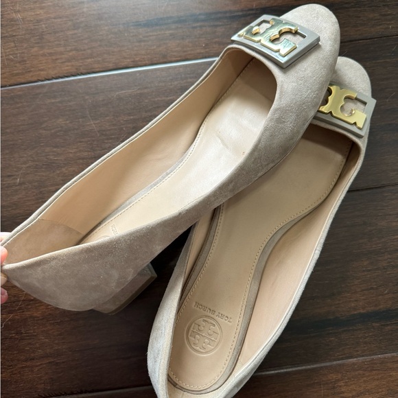 Tory Burch - Gigi Pump, Block Heel suede - Picture 4 of 6